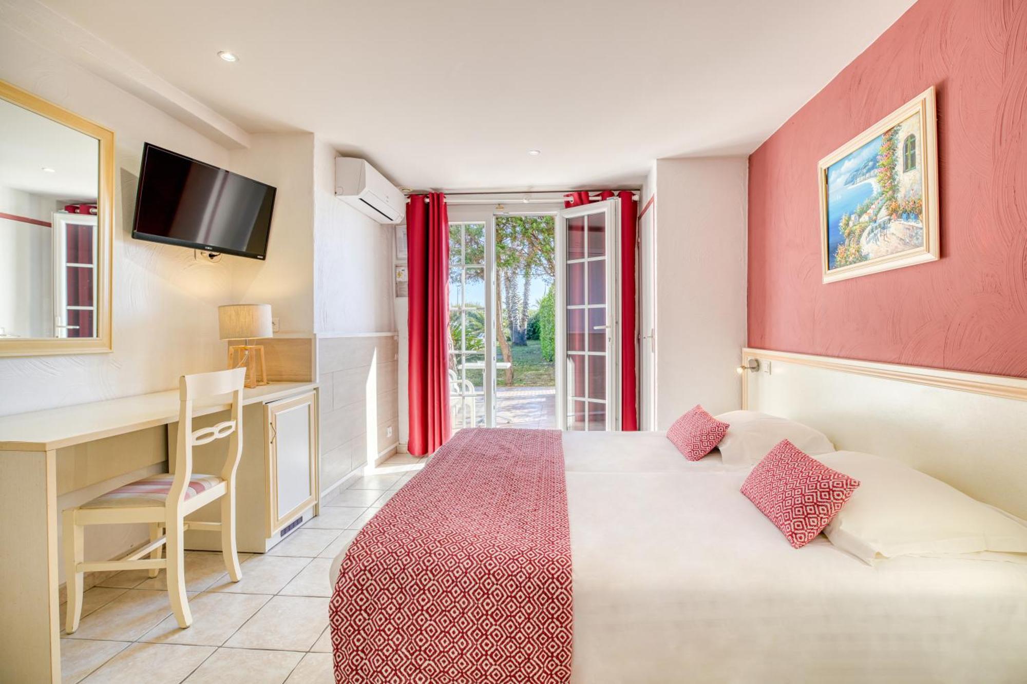 Hotel La Nartelle Sainte-Maxime Exterior photo